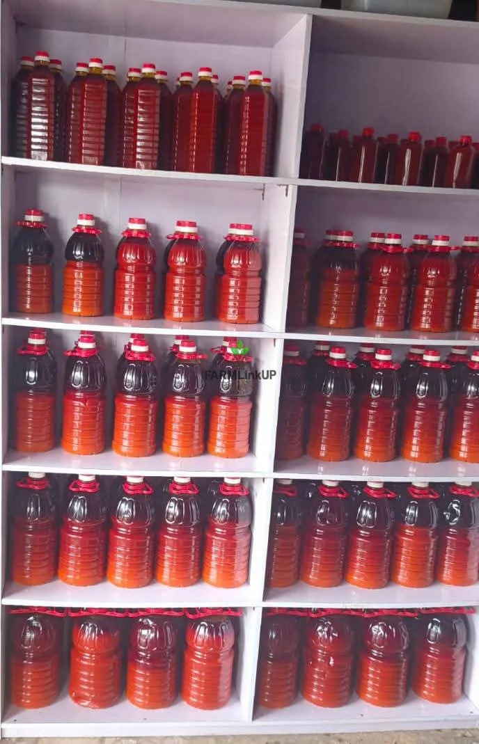 Pure and unadulterated palm oil